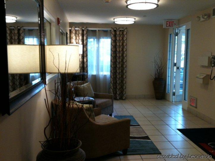 Sonesta Simply Suites Columbus Airport Gahanna Beltér fotó